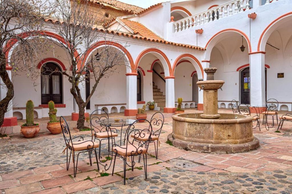 Hostal Colonial Potosí エクステリア 写真